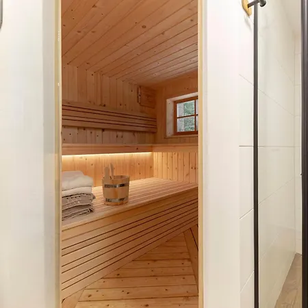 Luxury Tinka Villa *